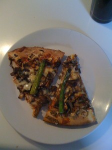 3mushroomandartichokepizza